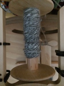 This tiny little bit of plying already has 5 knots in it.