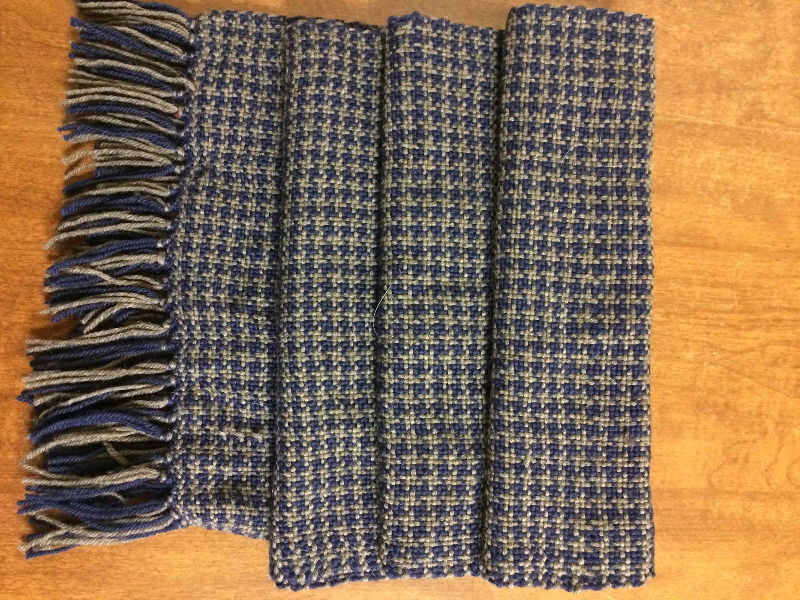 Ravenclaw Houndstooth Scarf